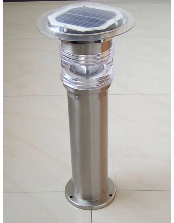 Luz LED solar montada en superficie