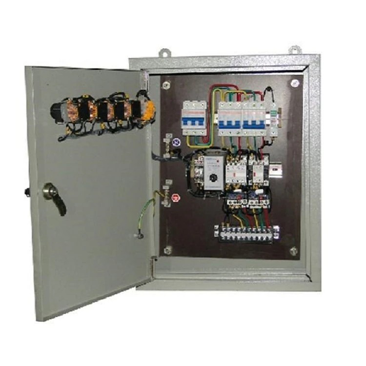 Caja de distribución impermeable para montaje en pared